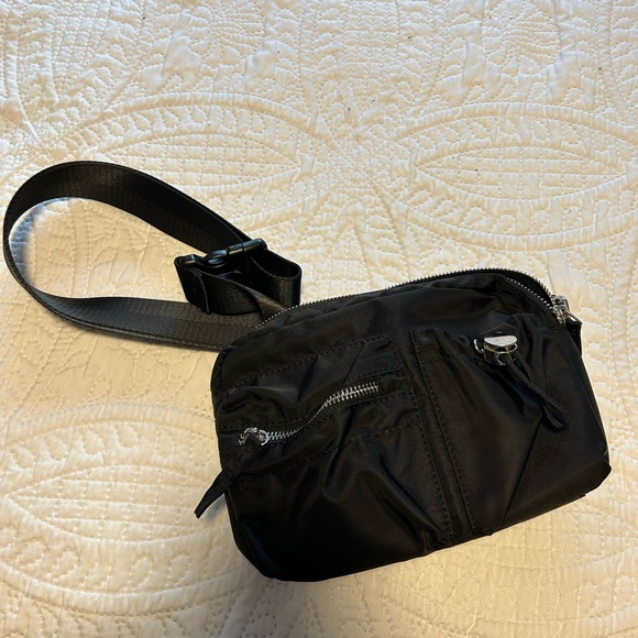 Belt Bag - Picture 1 of 3